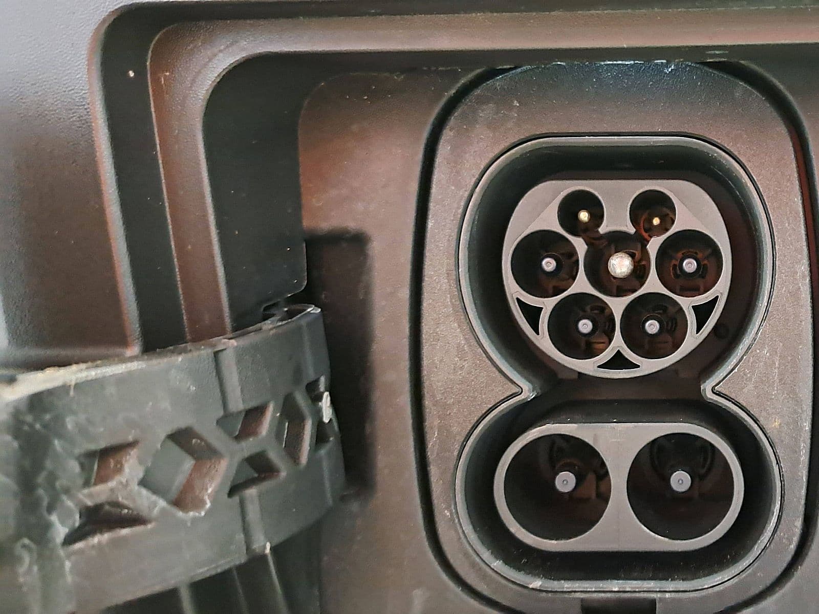 Ford E-Transit thumbnail 16