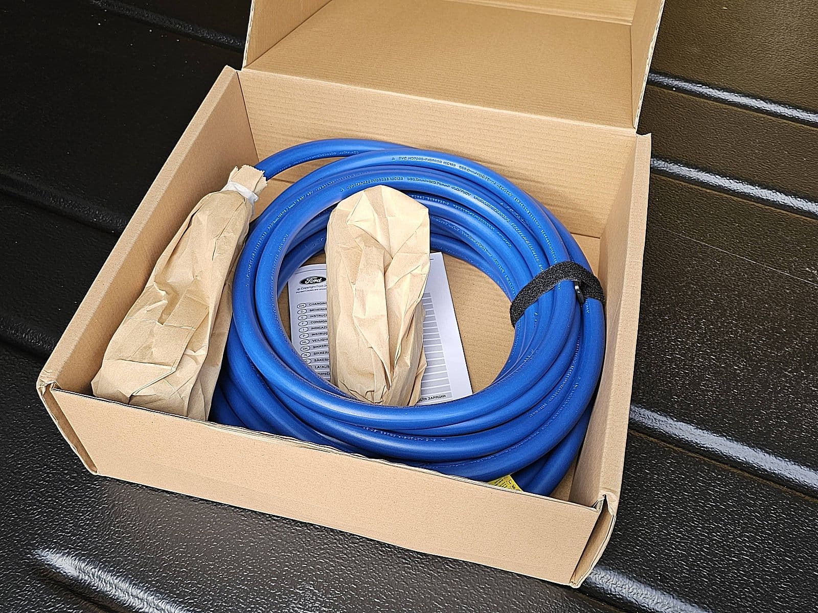 Ford E-Transit thumbnail 17