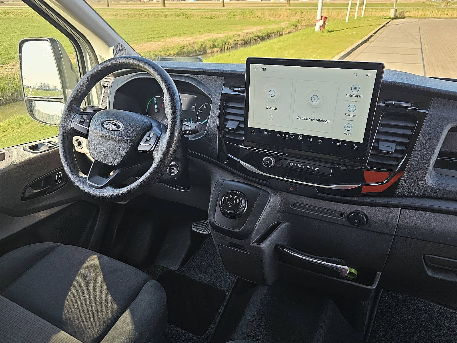 Ford E-Transit thumbnail 7