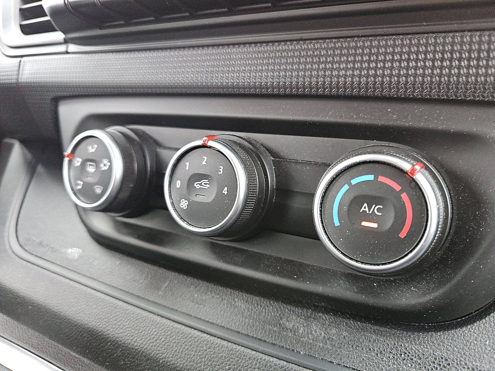 Renault Trafic thumbnail 9