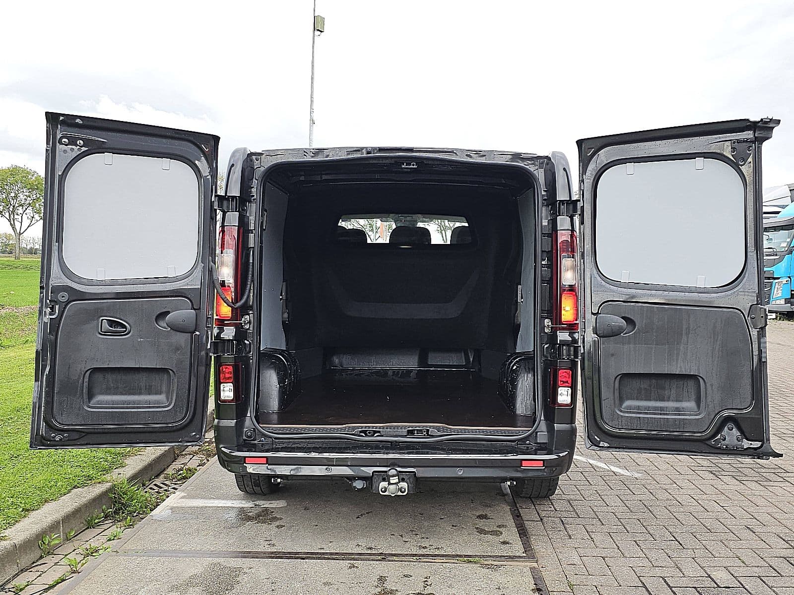 Renault Trafic thumbnail 13