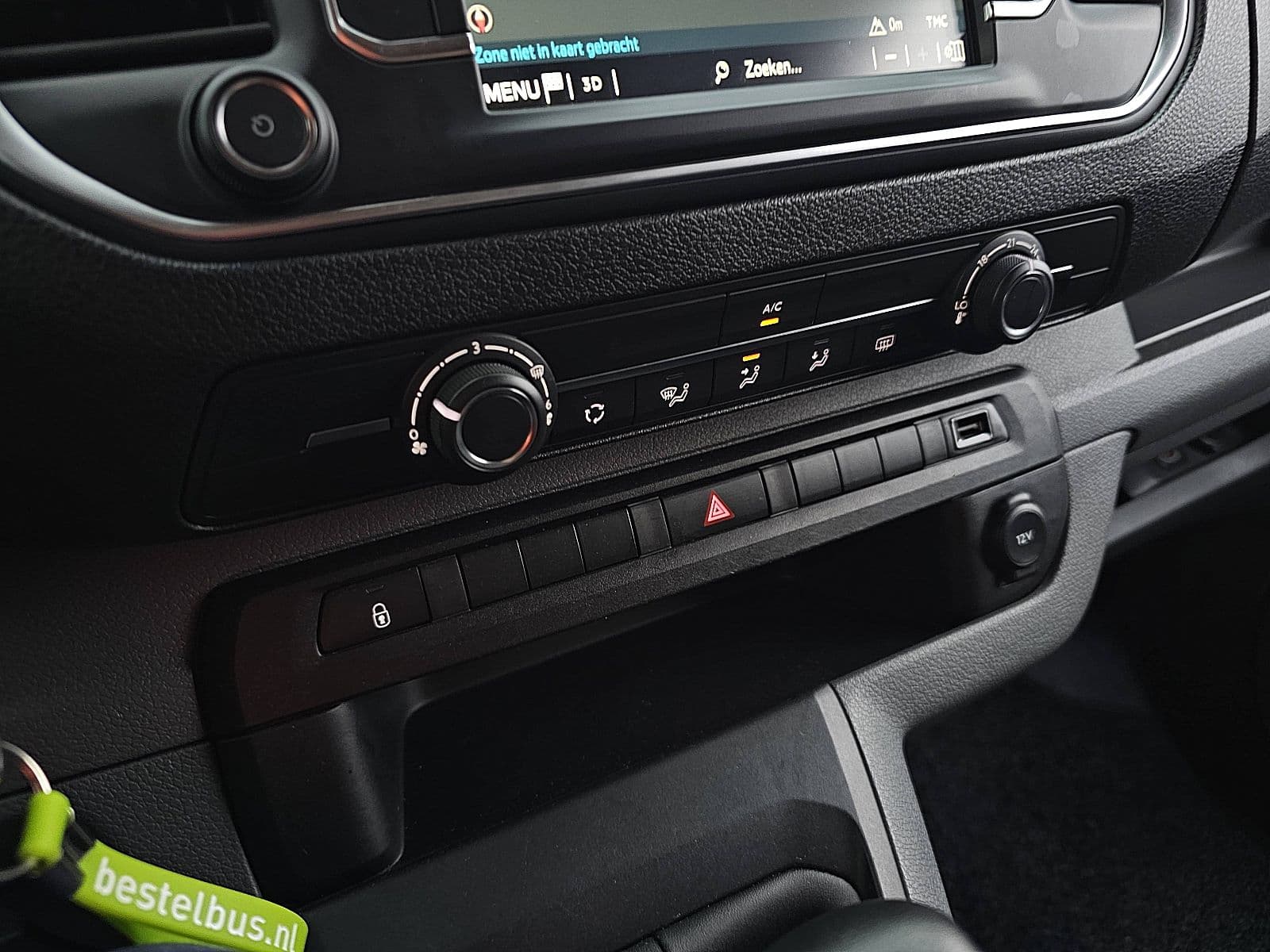 Toyota Pro-Ace thumbnail 9