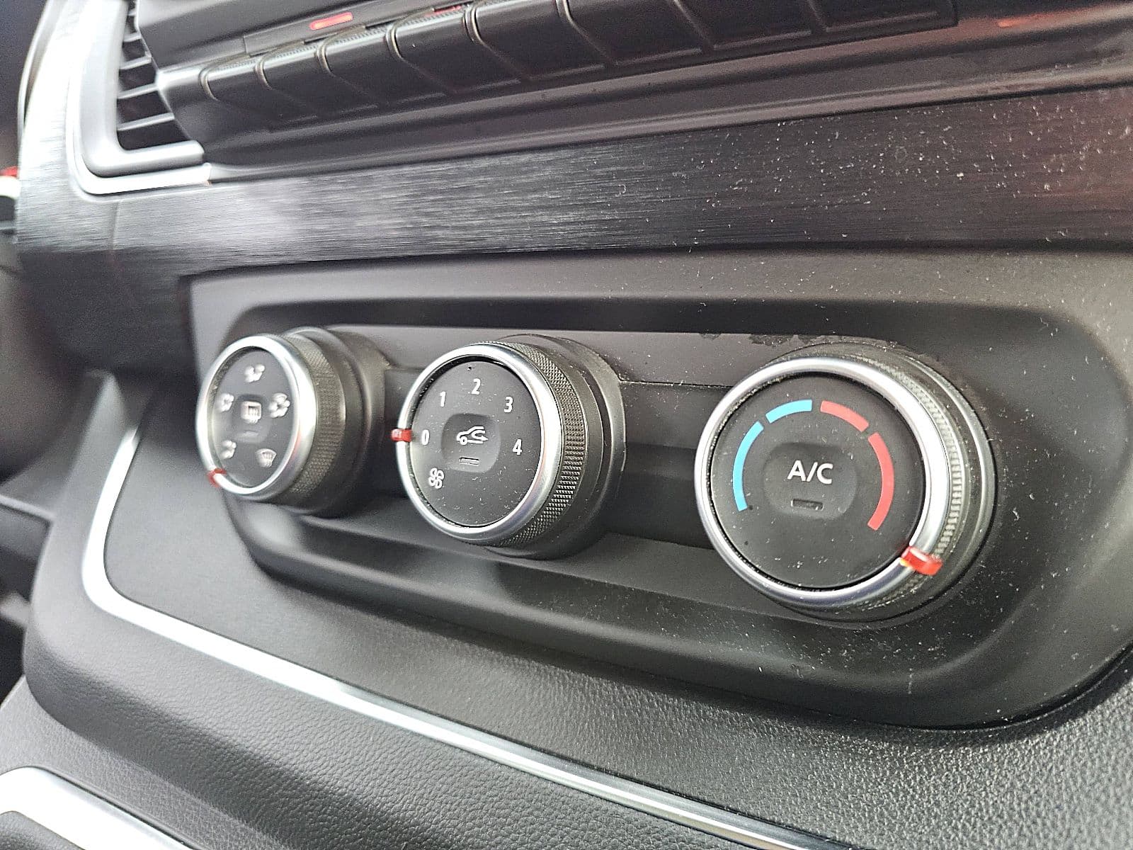 Renault Trafic thumbnail 9