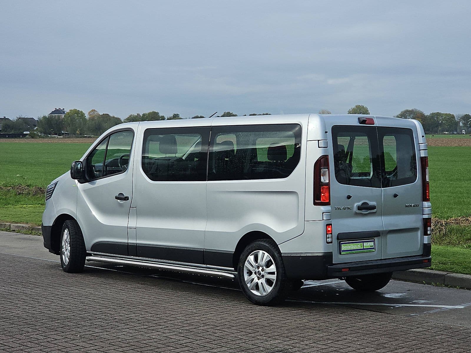 Renault Trafic thumbnail 5