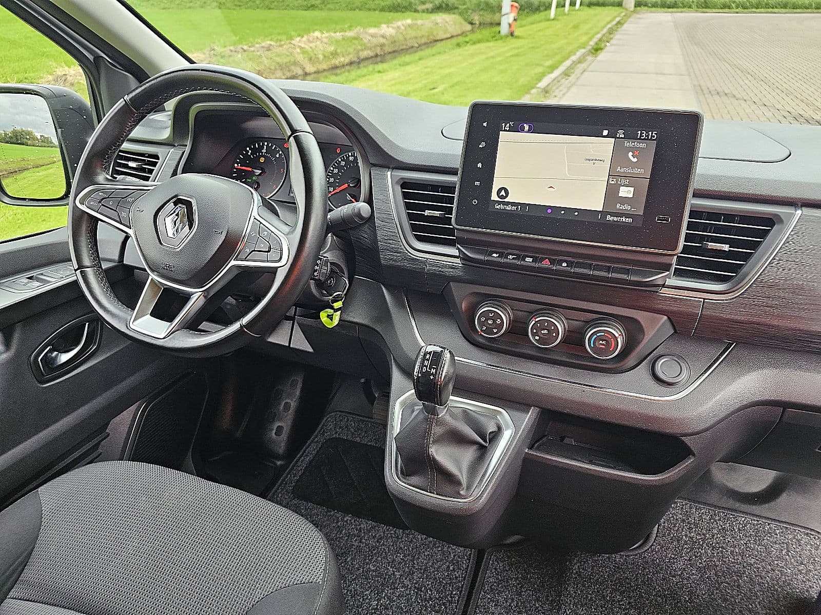 Renault Trafic thumbnail 7