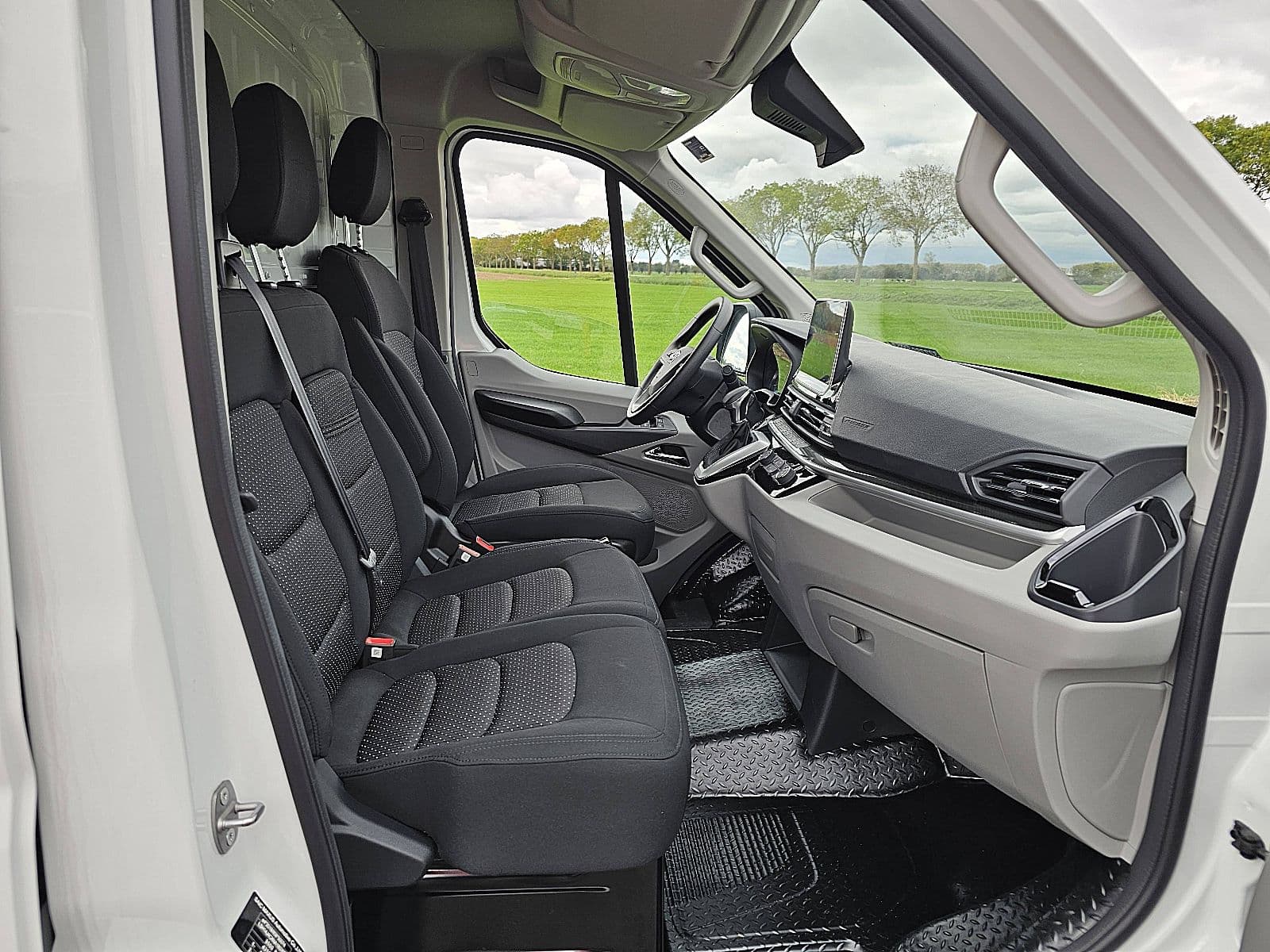 Maxus Ev thumbnail 6