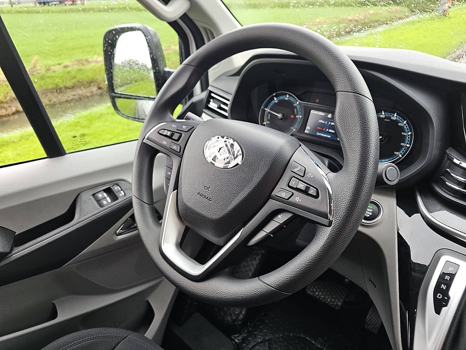 Maxus Ev thumbnail 10