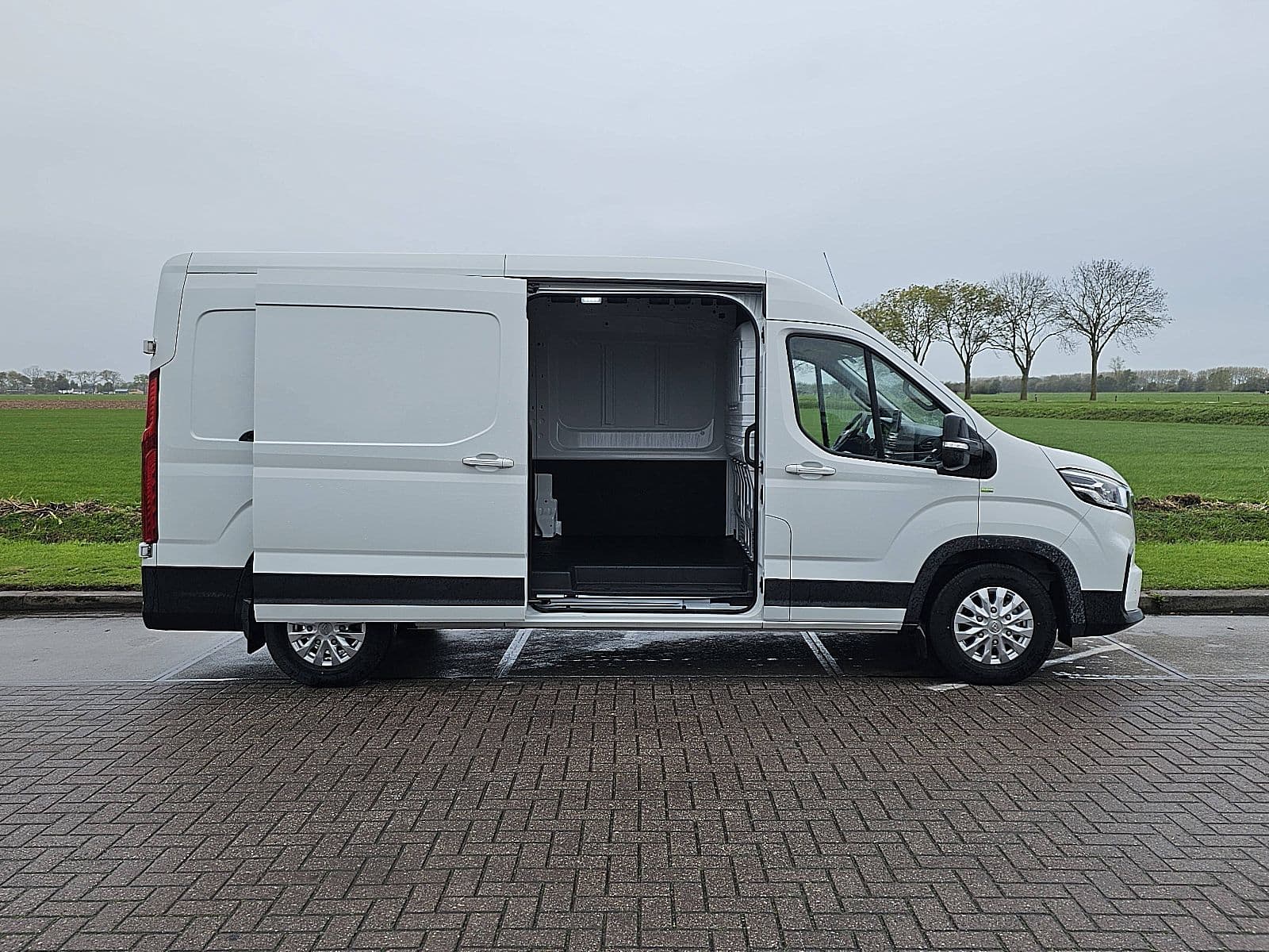 Maxus Ev thumbnail 13