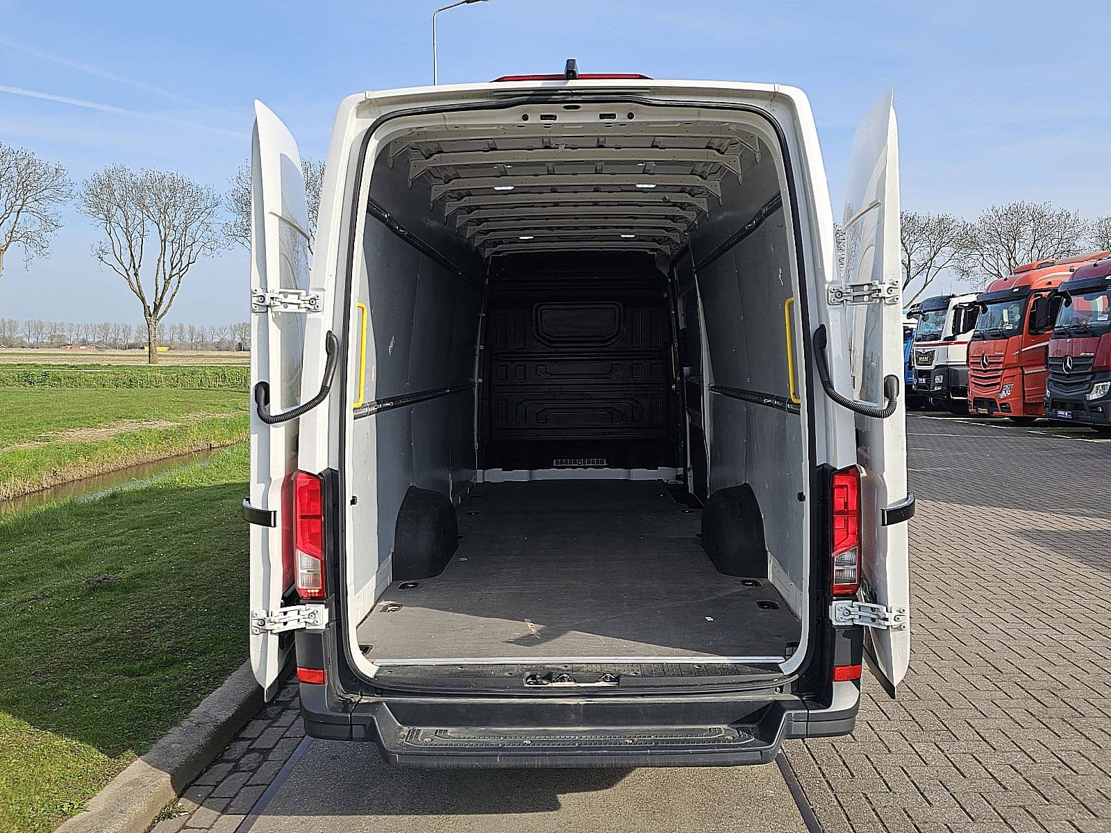 M.A.N. Tge thumbnail 12