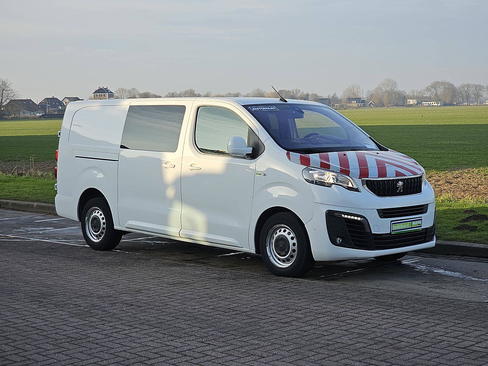 Peugeot Expert thumbnail 4