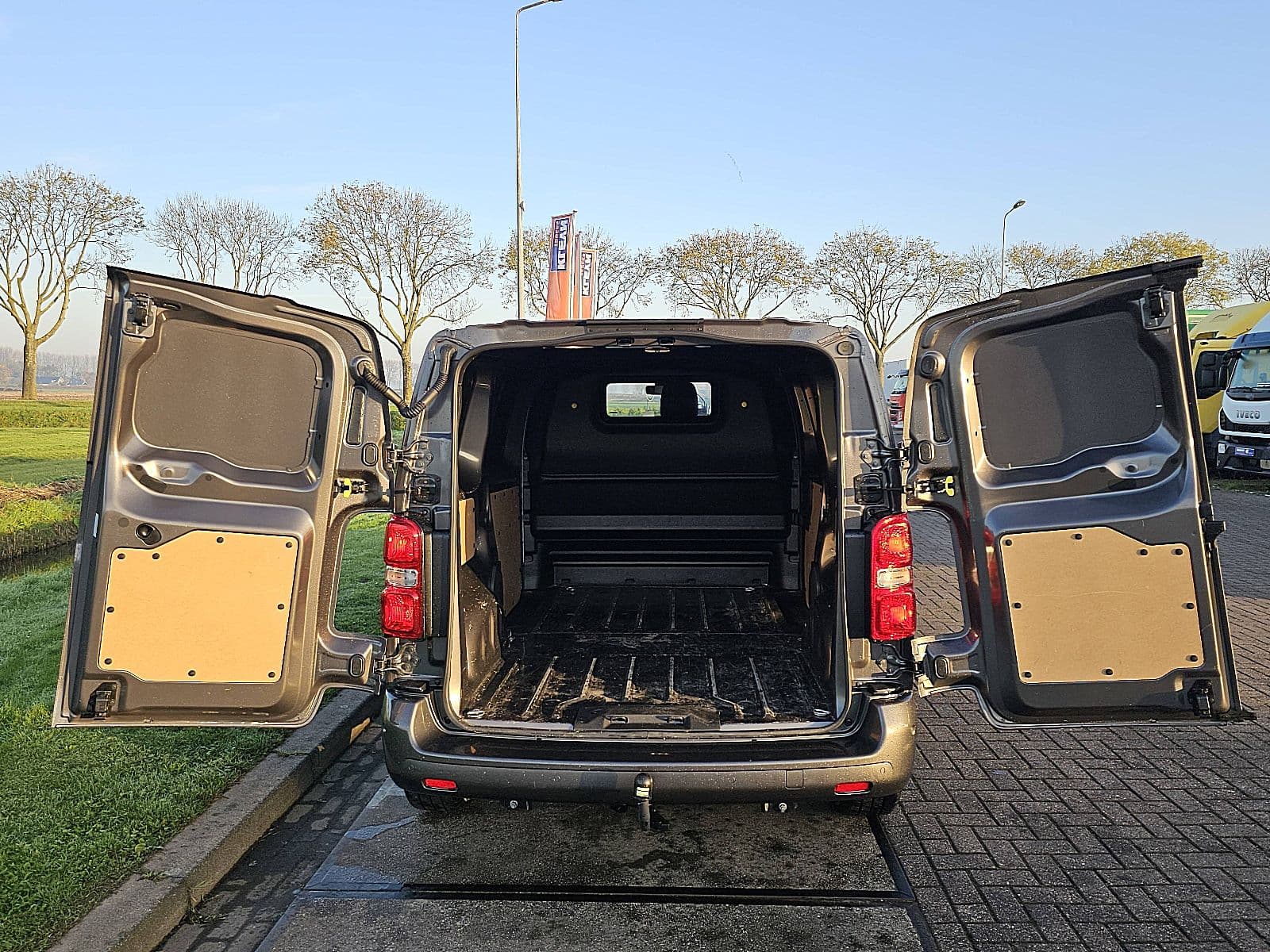 Citroen Jumpy thumbnail 14