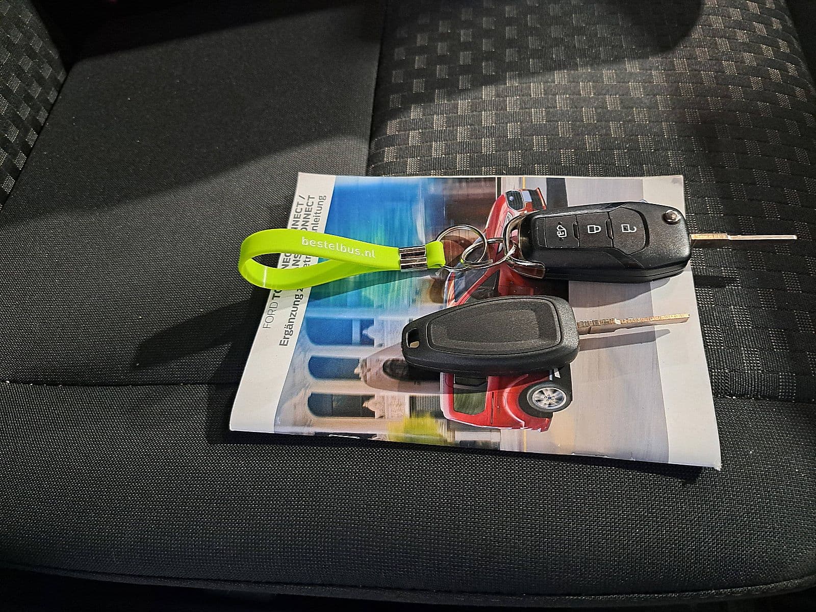 Ford Transit thumbnail 13