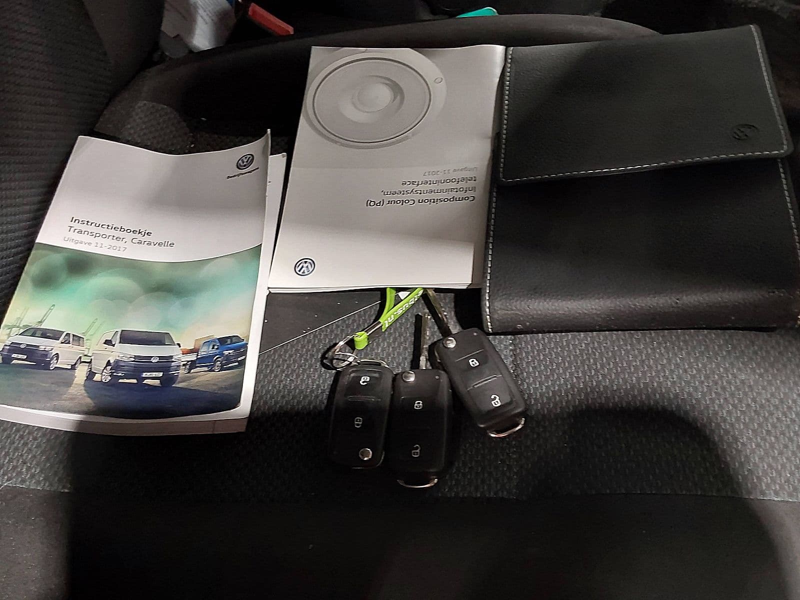 Volkswagen Transporter thumbnail 10