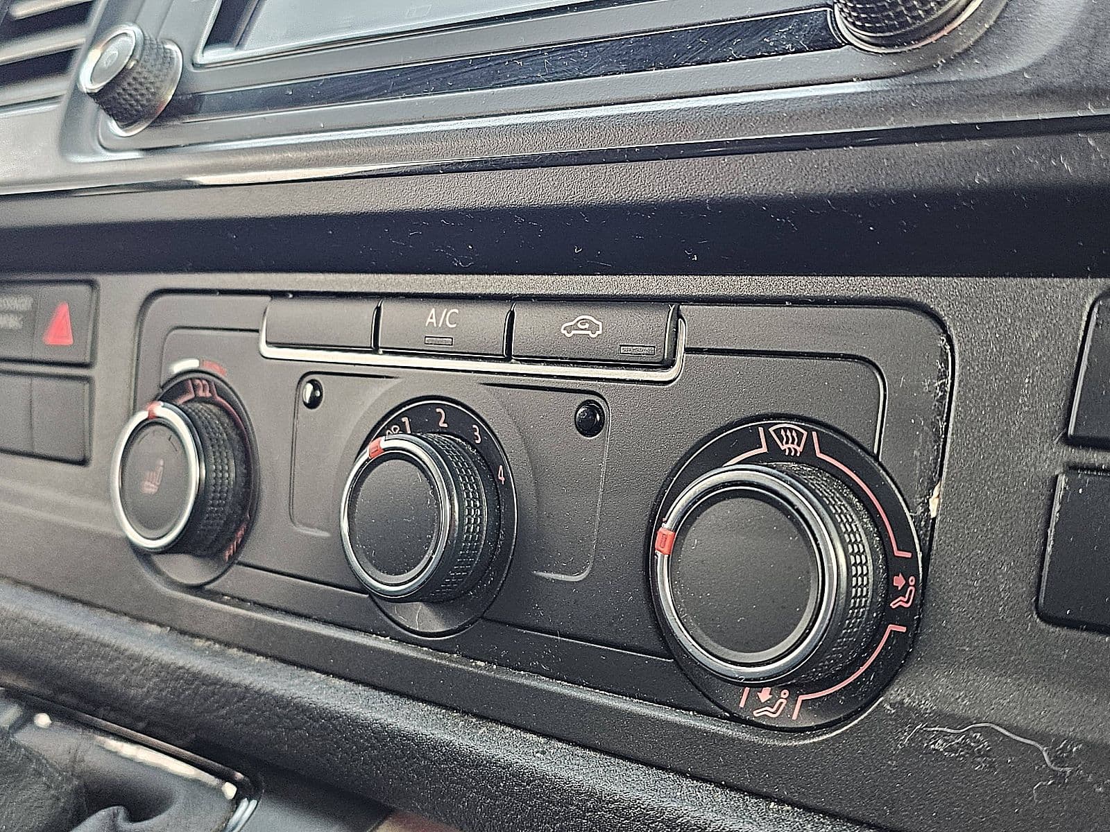 Volkswagen Transporter thumbnail 9