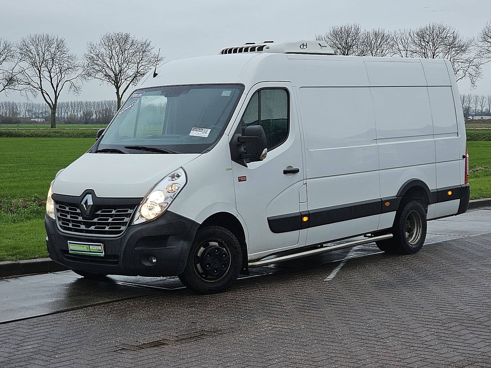Renault Master thumbnail 2