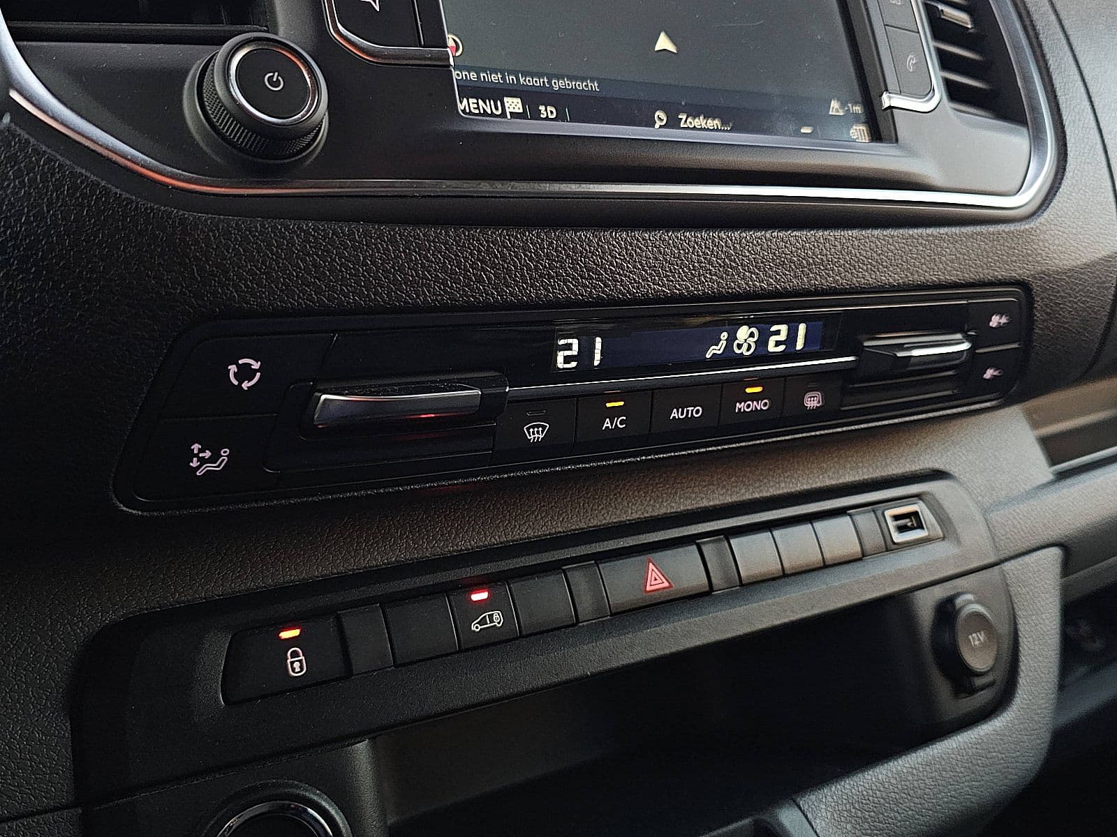 Citroen E-Jumpy thumbnail 10