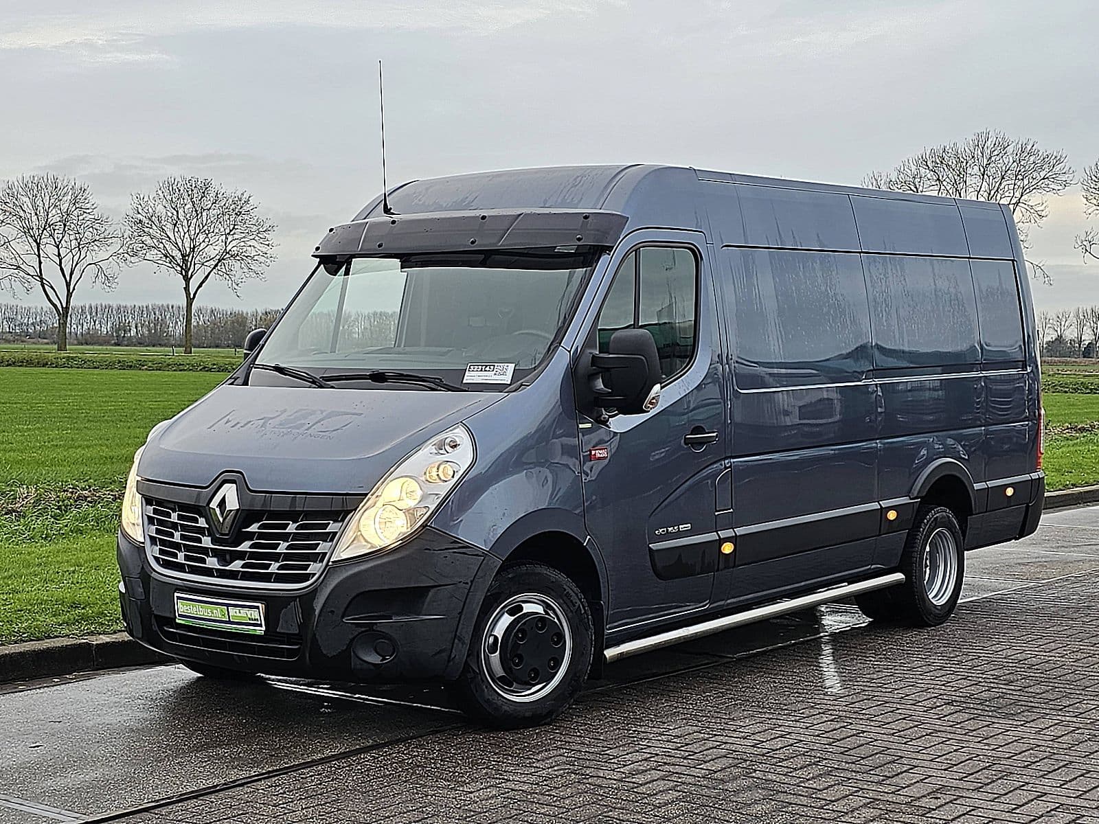 Renault Master thumbnail 2