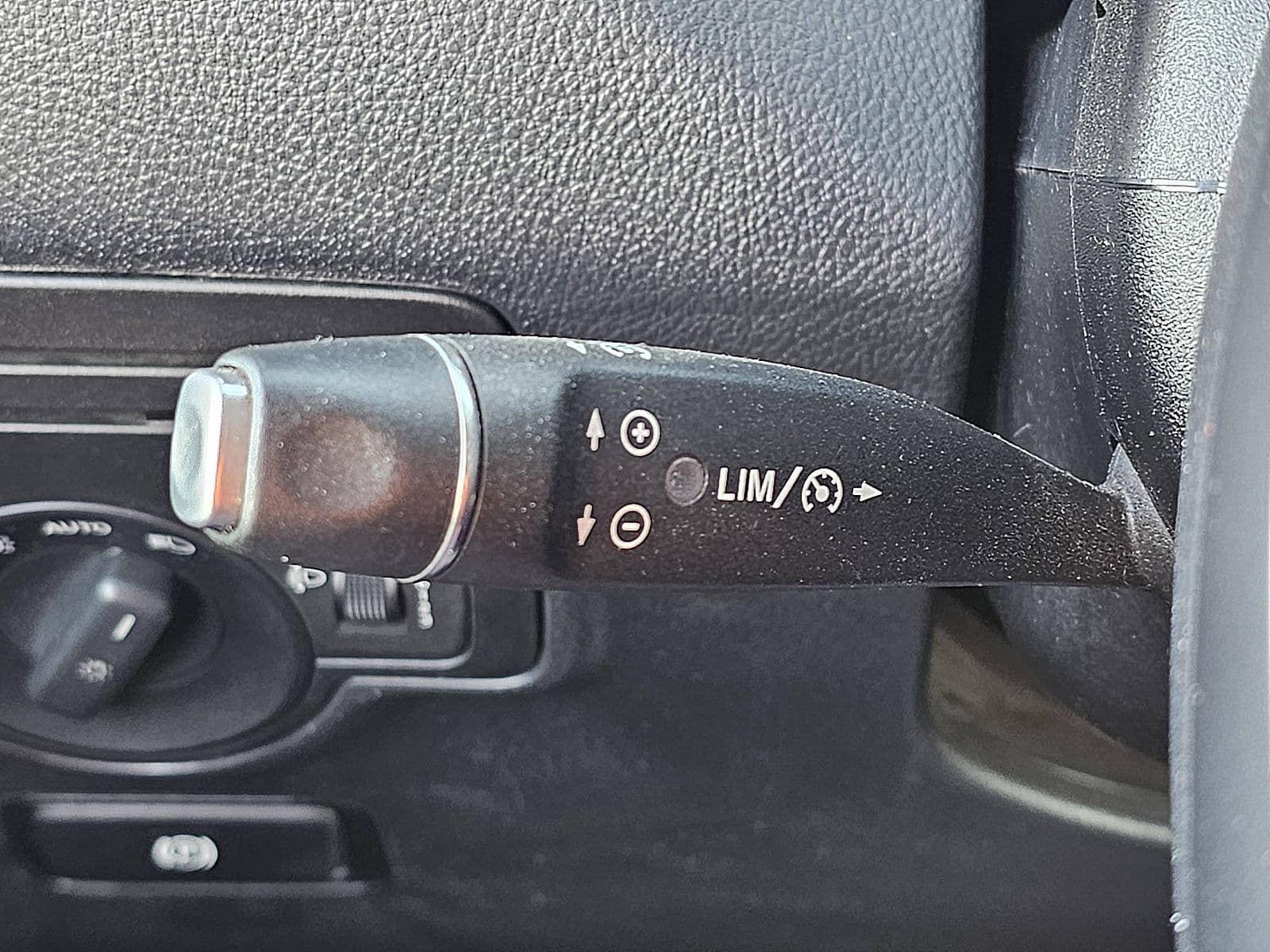 Mercedes-Benz Vito thumbnail 12