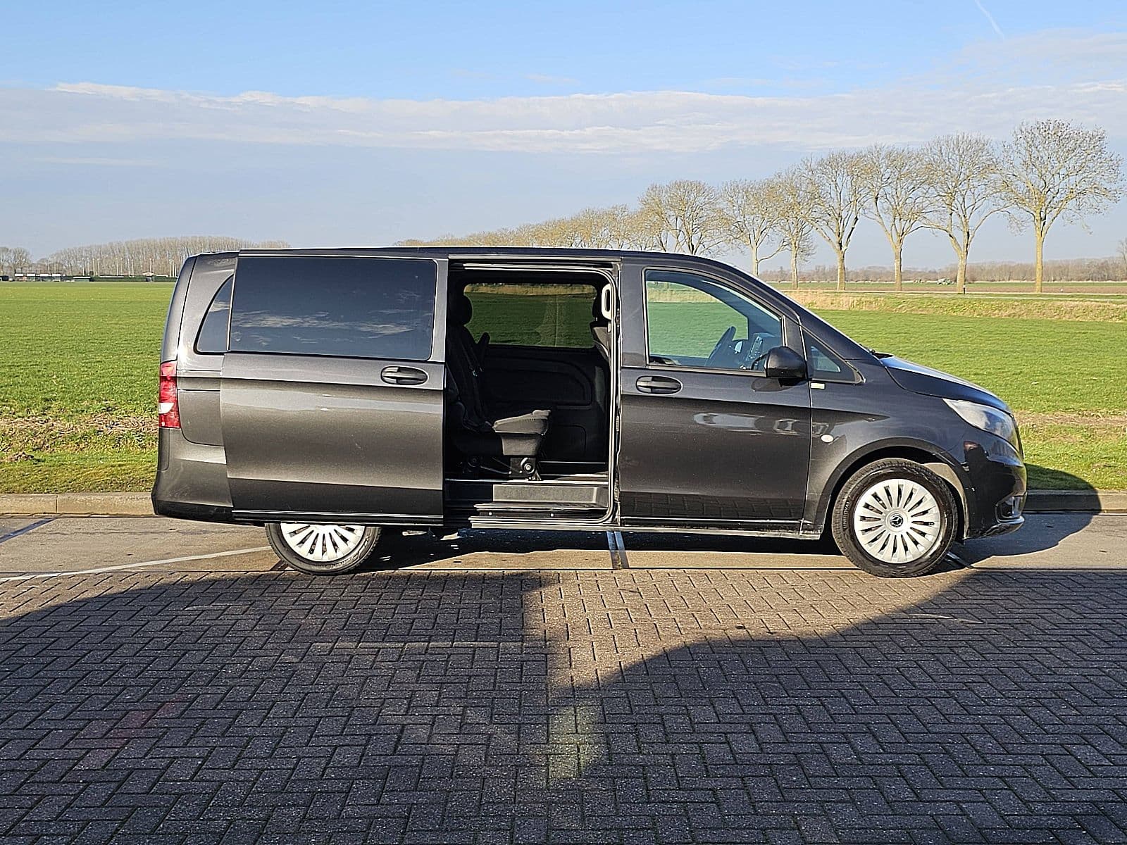 Mercedes-Benz Vito thumbnail 14