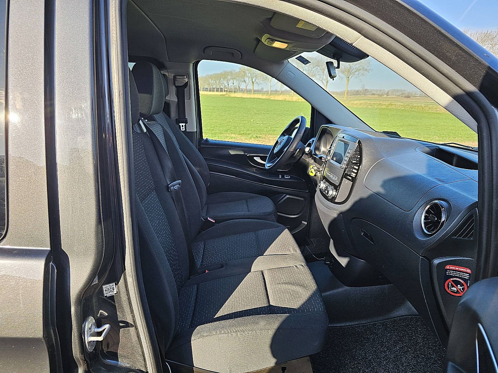 Mercedes-Benz Vito thumbnail 6