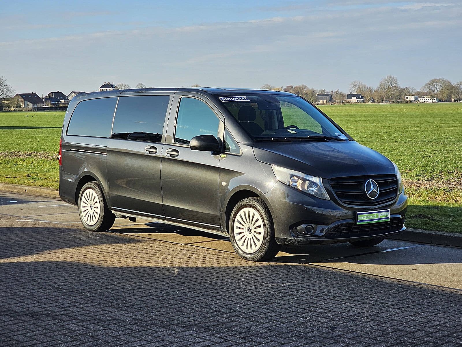 Mercedes-Benz Vito thumbnail 4