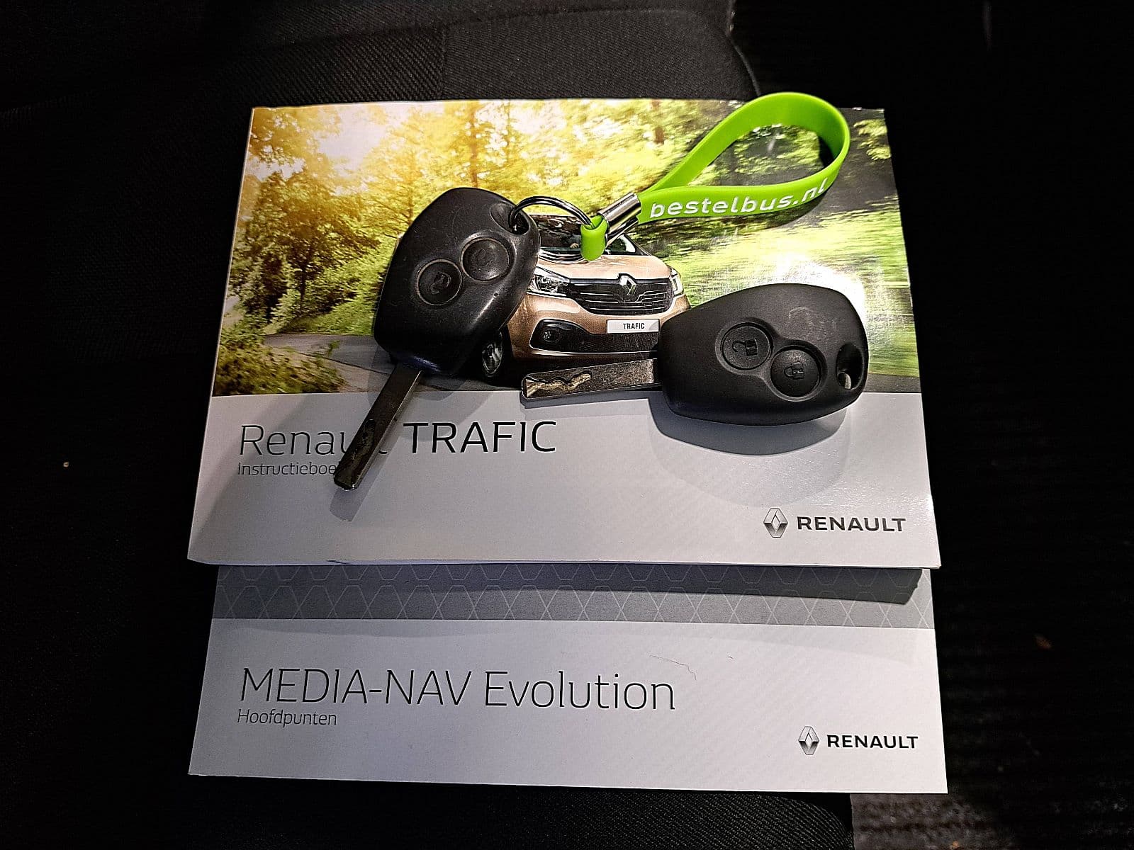 Renault Trafic thumbnail 10