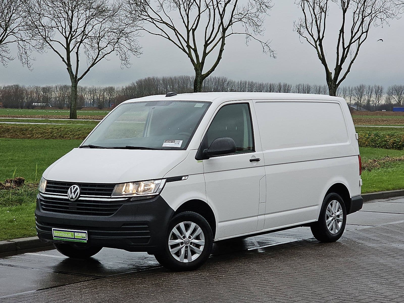 Volkswagen Transporter thumbnail 2