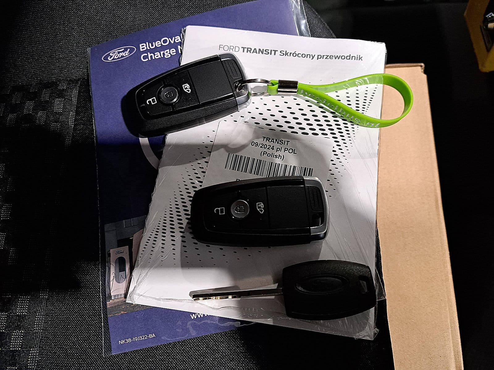 Ford E-Transit thumbnail 11