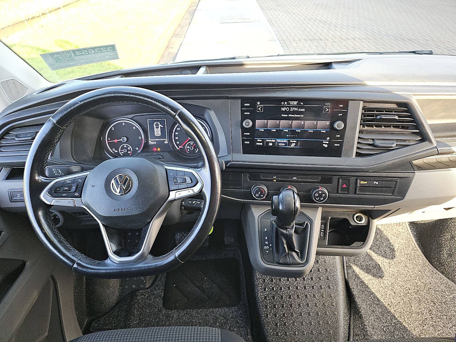 Volkswagen Transporter thumbnail 7