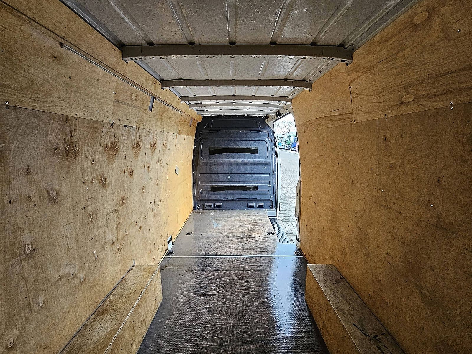 Mercedes-Benz Sprinter thumbnail 10