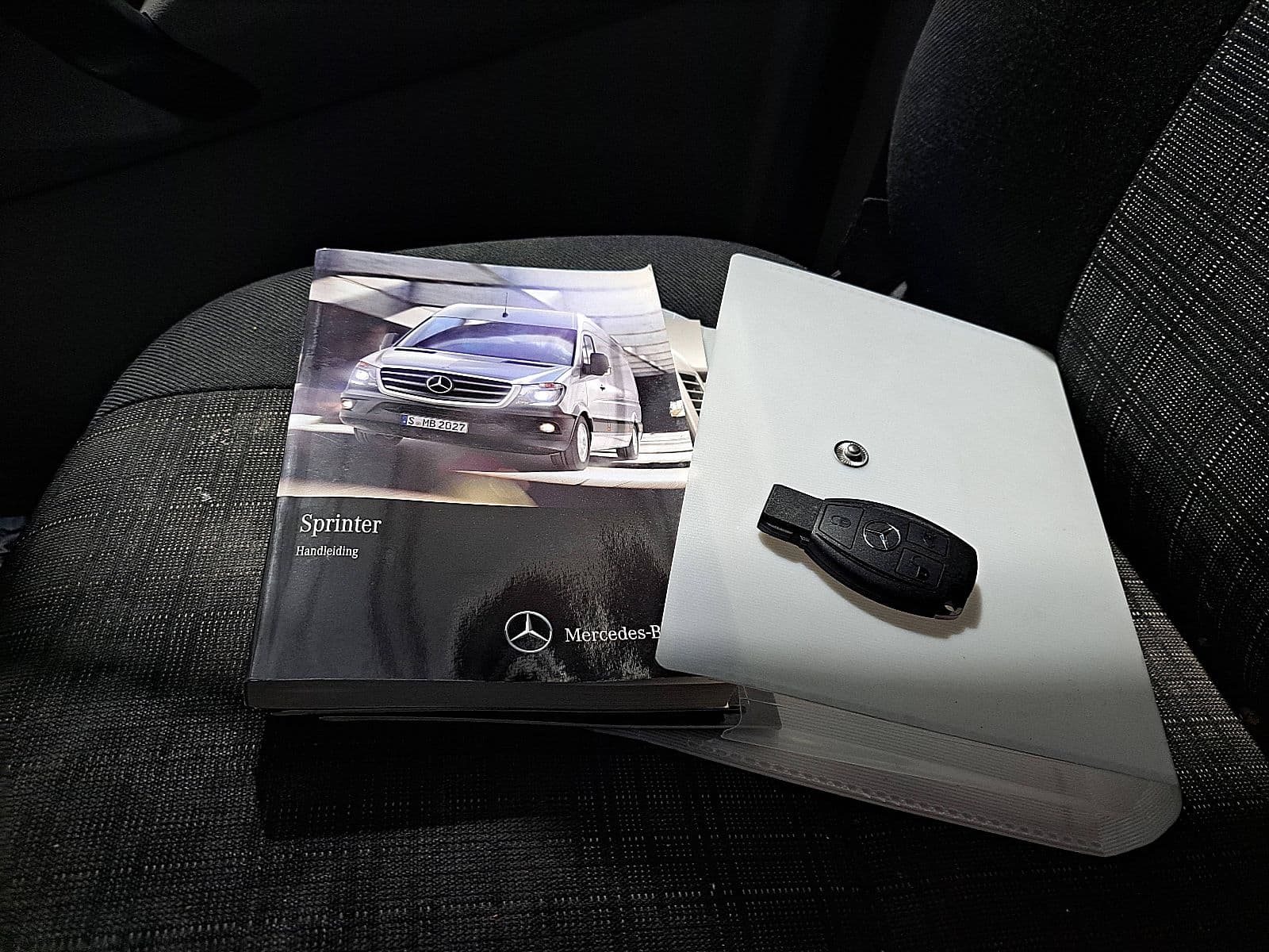 Mercedes-Benz Sprinter thumbnail 11