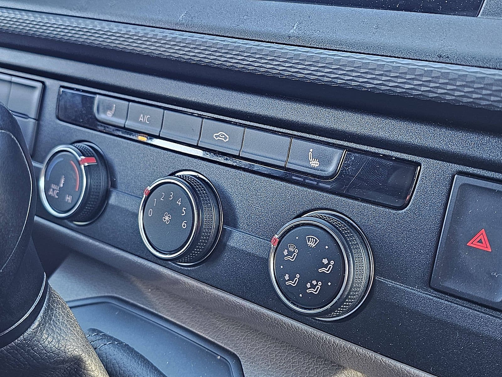 Volkswagen Transporter thumbnail 9