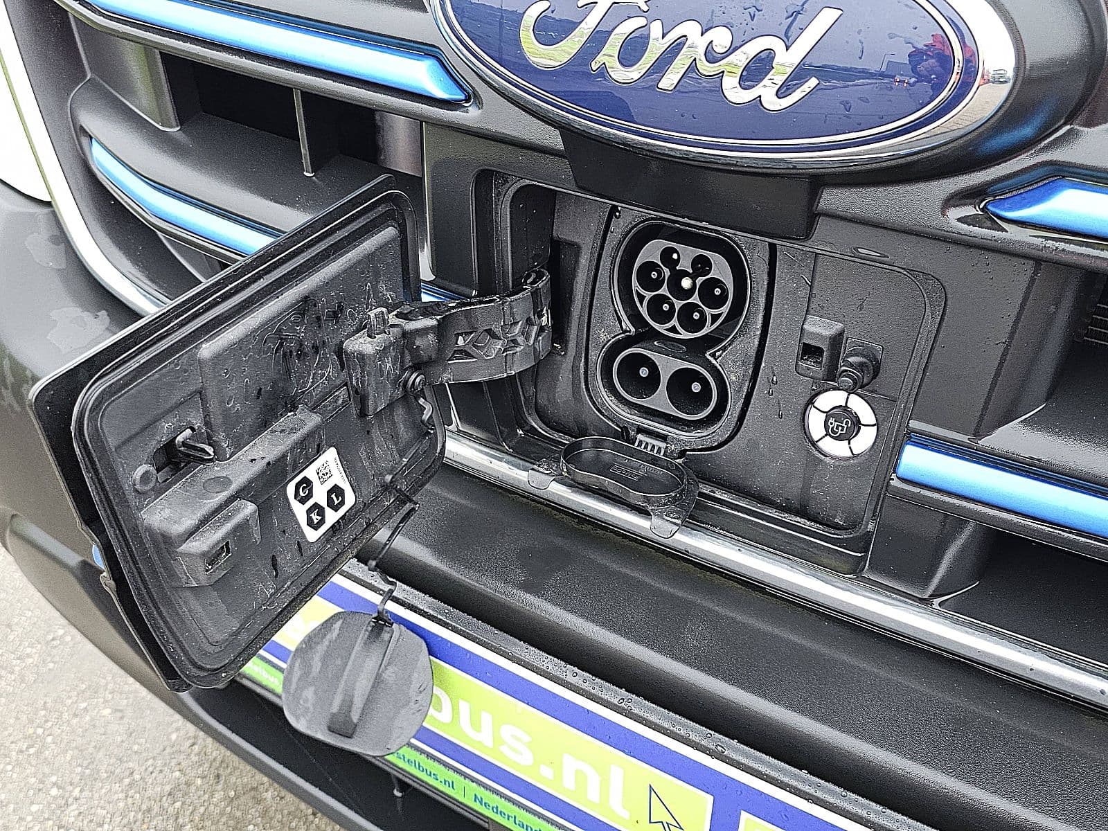 Ford E-Transit thumbnail 19