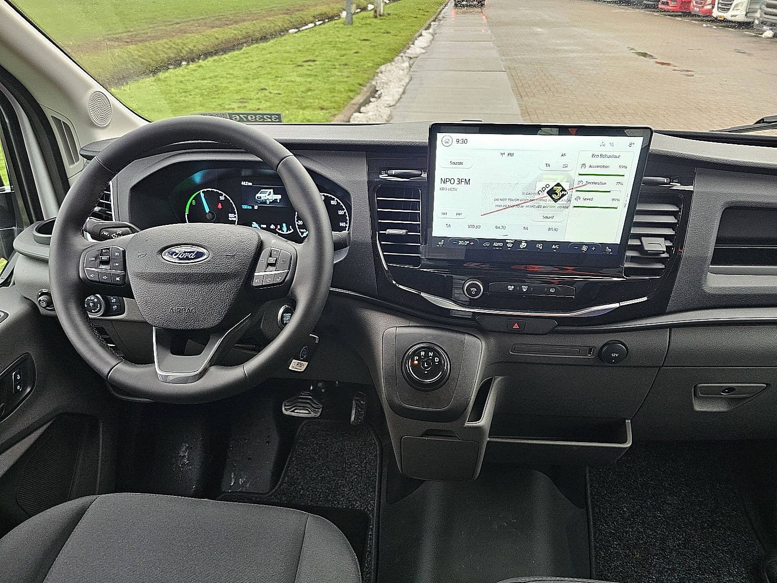 Ford E-Transit thumbnail 7