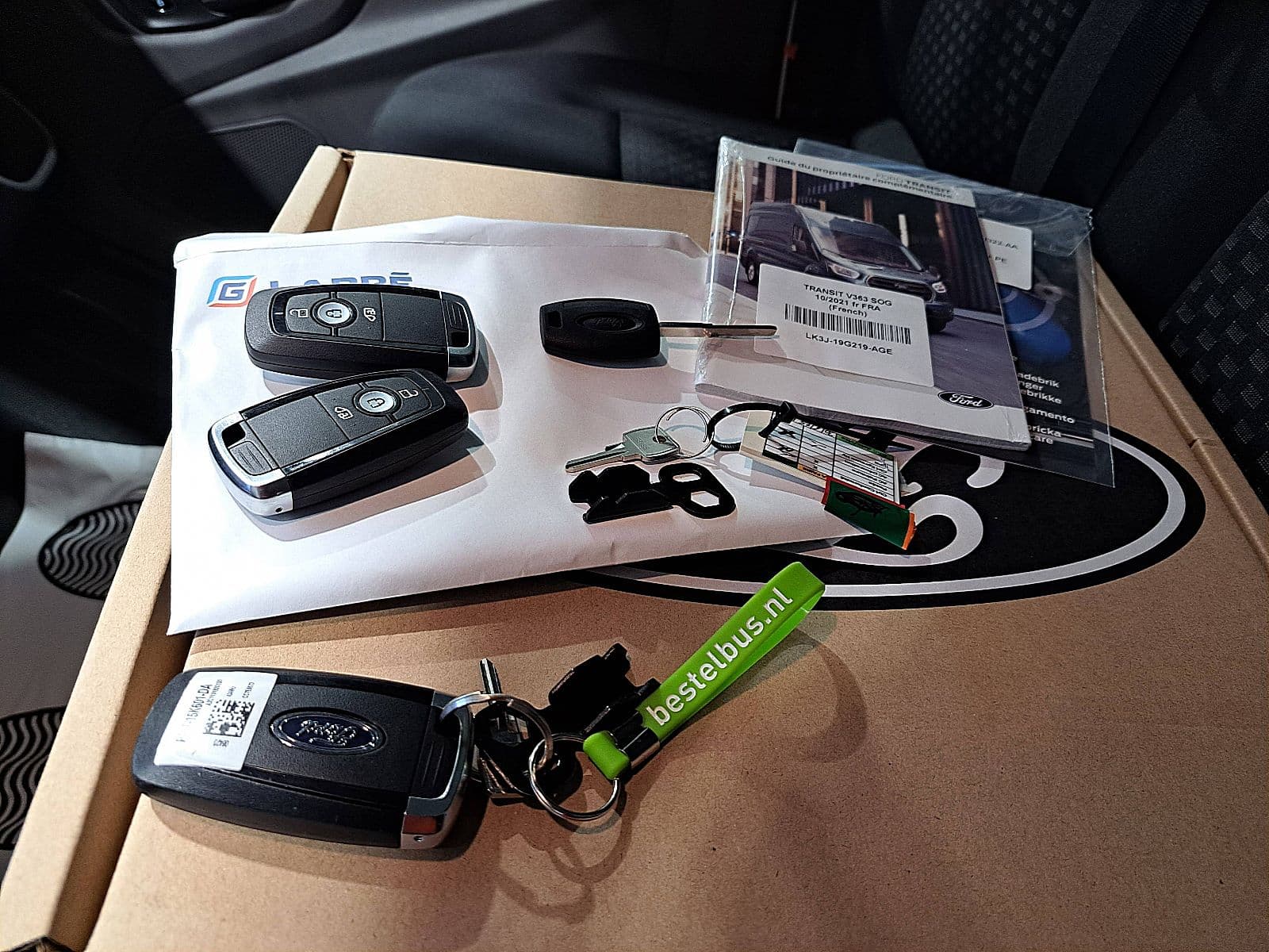 Ford E-Transit thumbnail 11