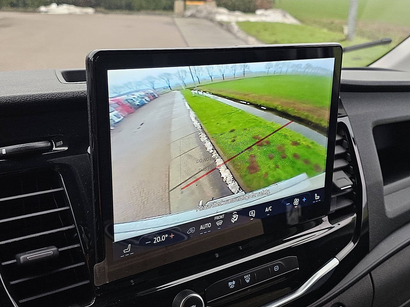 Ford E-Transit thumbnail 17