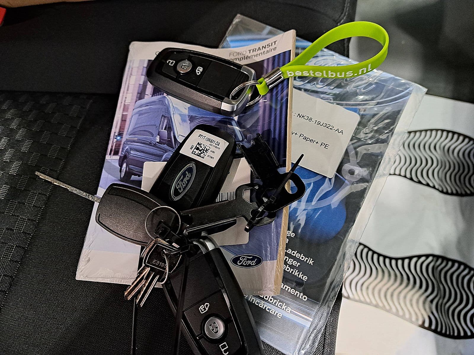 Ford E-Transit thumbnail 12