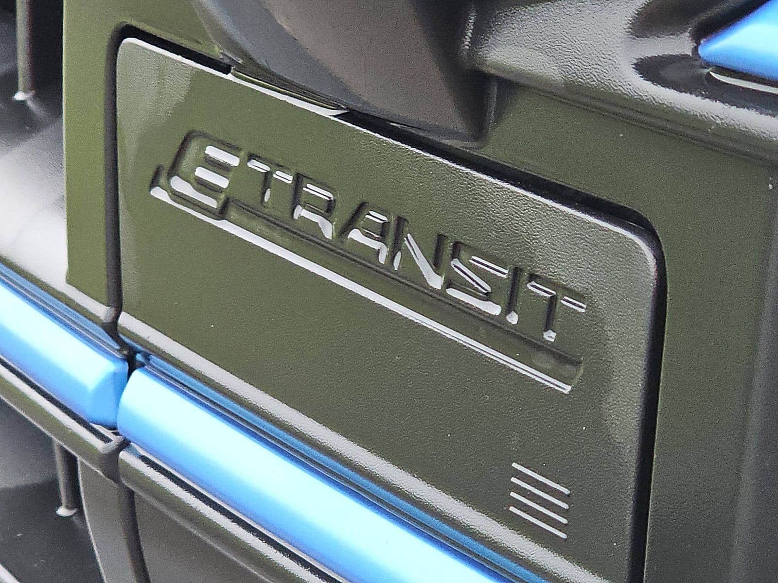 Ford E-Transit thumbnail 18