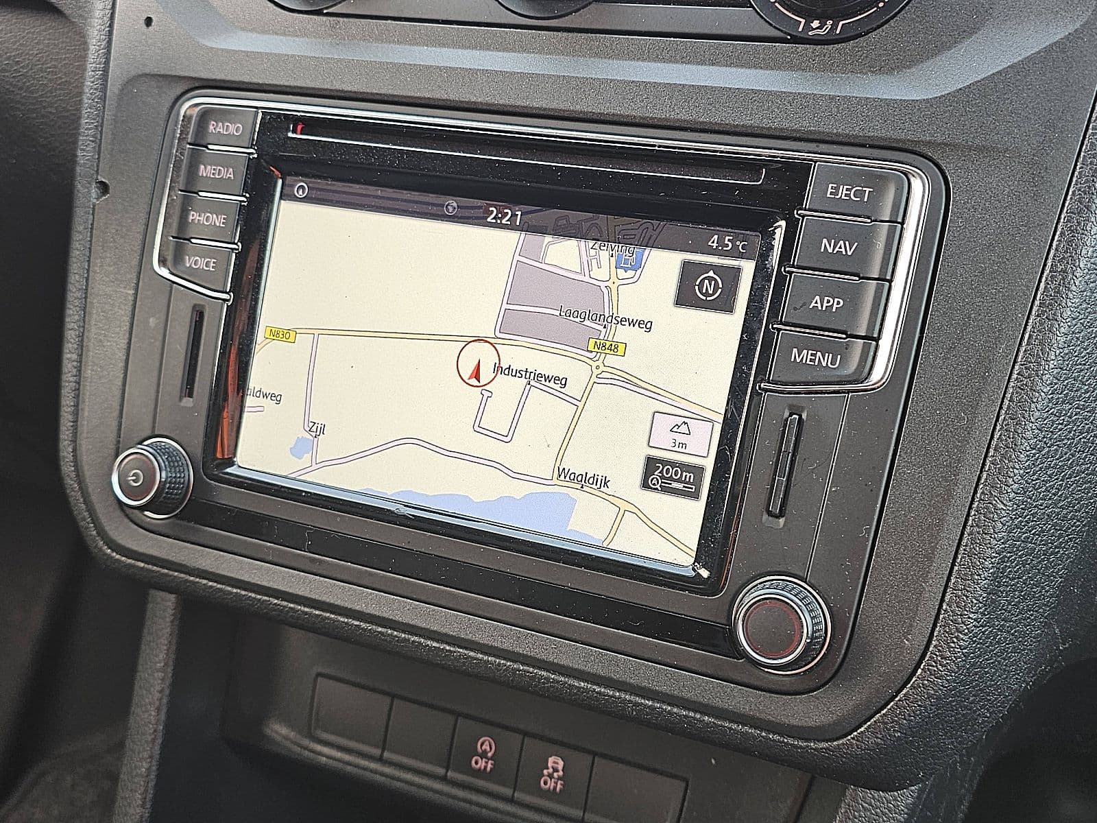 Volkswagen Caddy thumbnail 10