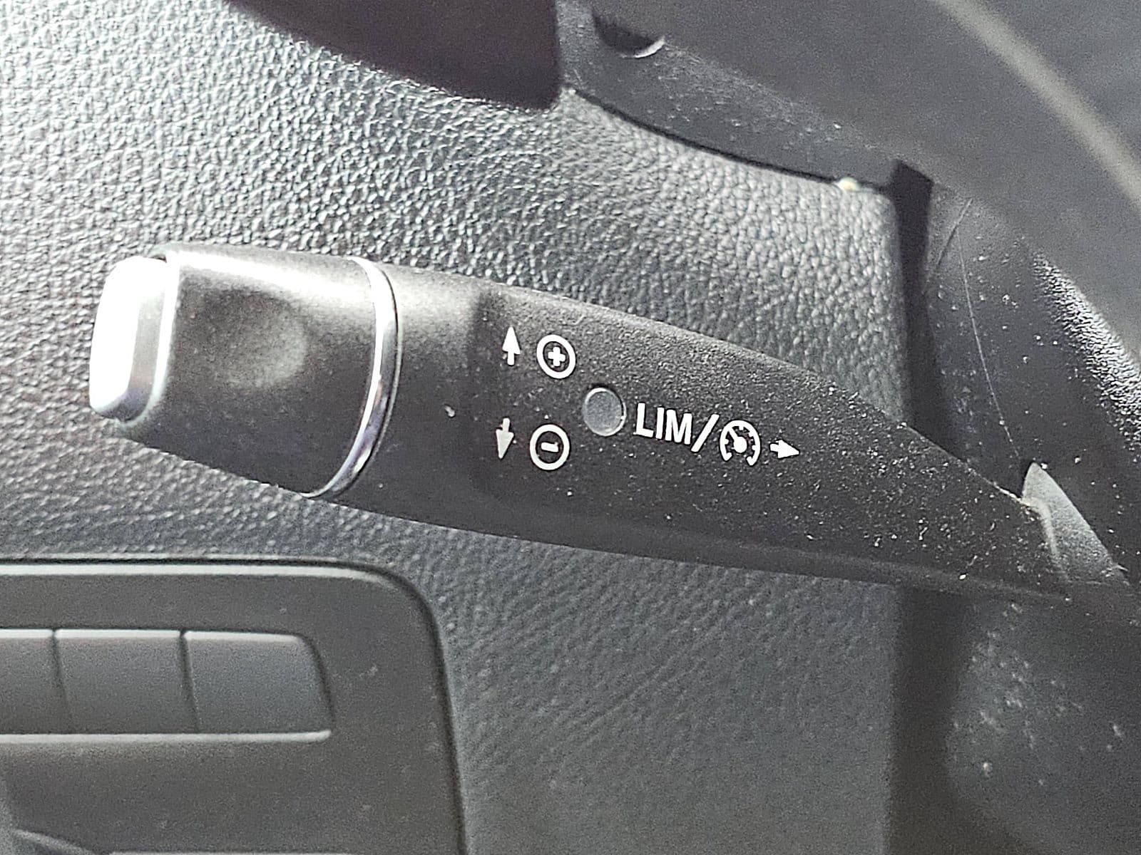 Mercedes-Benz Vito thumbnail 11