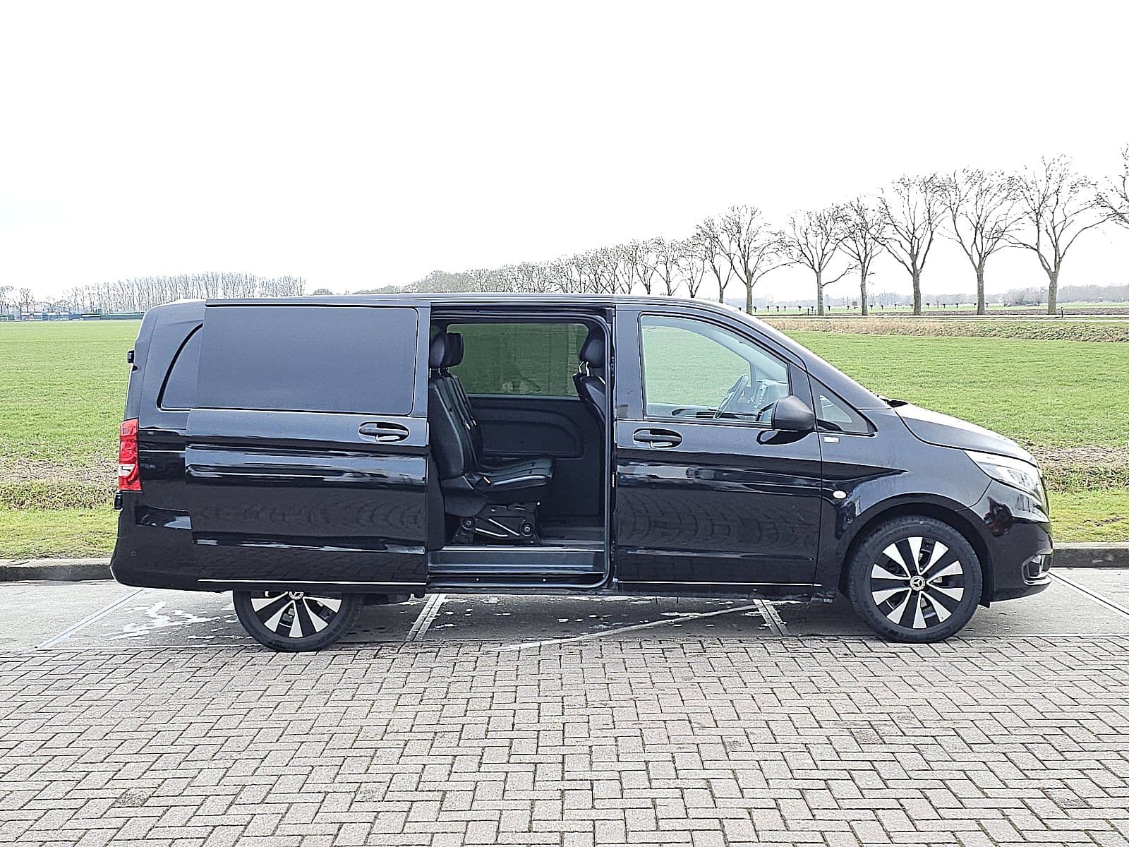 Mercedes-Benz Vito thumbnail 15