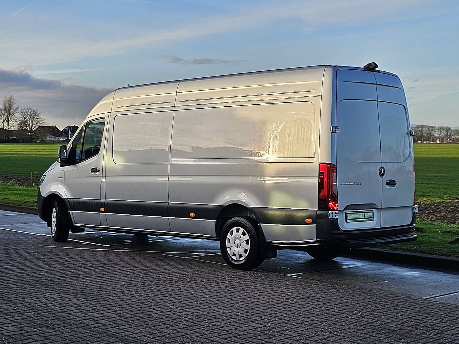 Mercedes-Benz Esprinter thumbnail 5