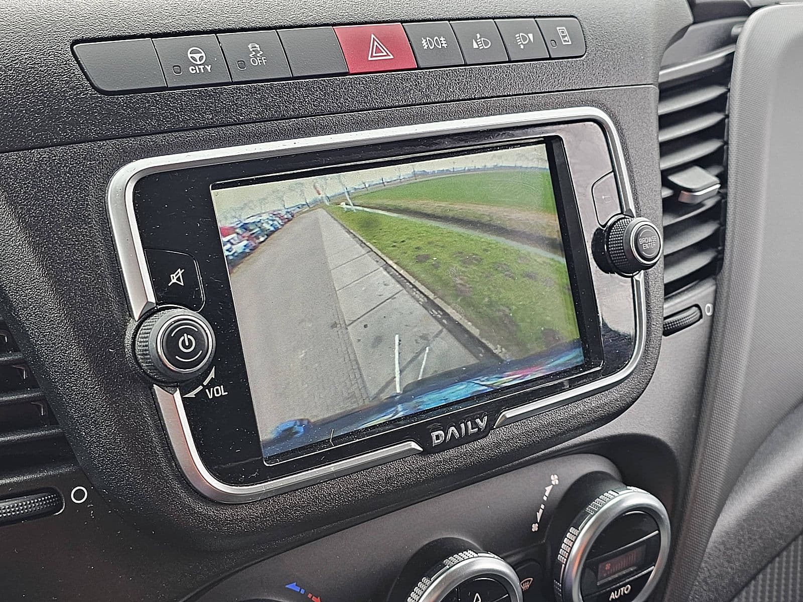 Iveco Daily thumbnail 18