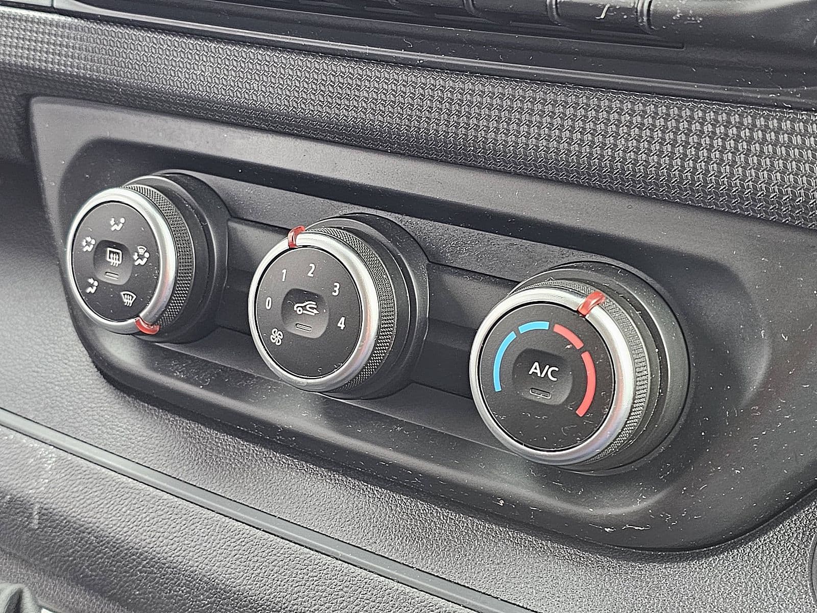 Renault Trafic thumbnail 9