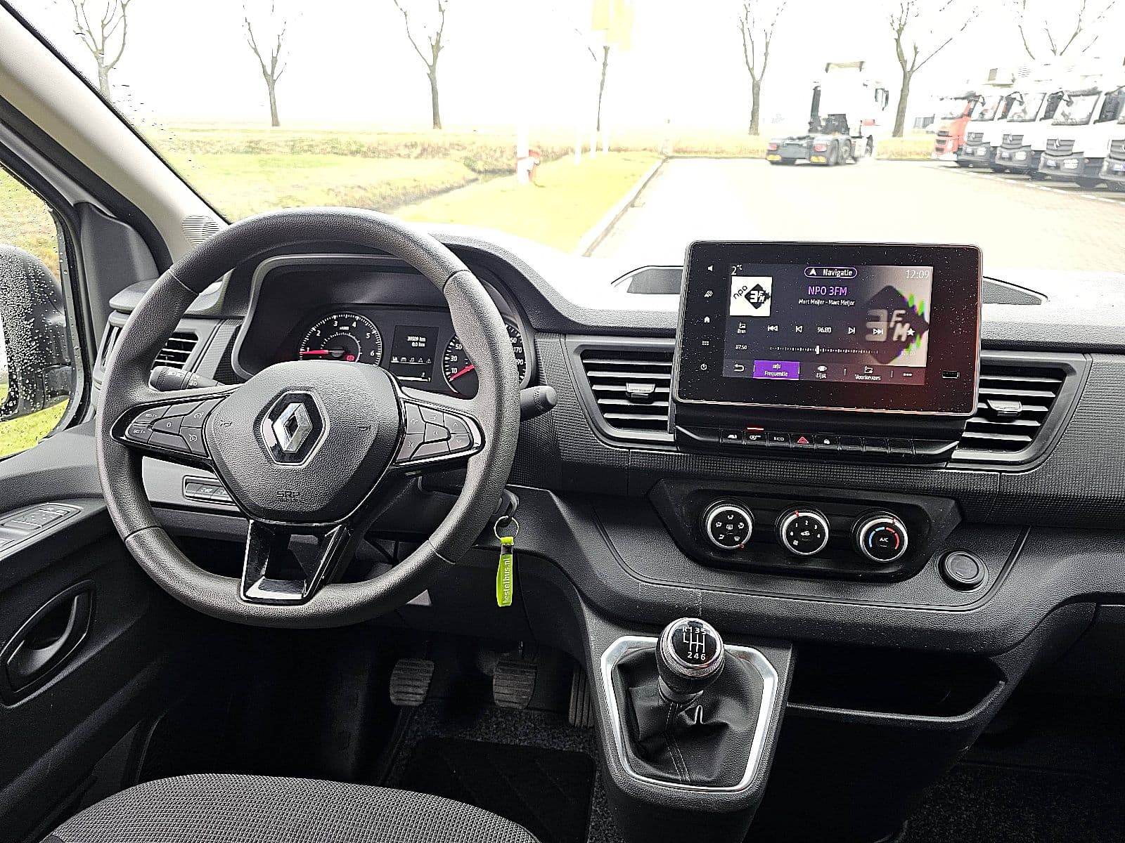 Renault Trafic thumbnail 7