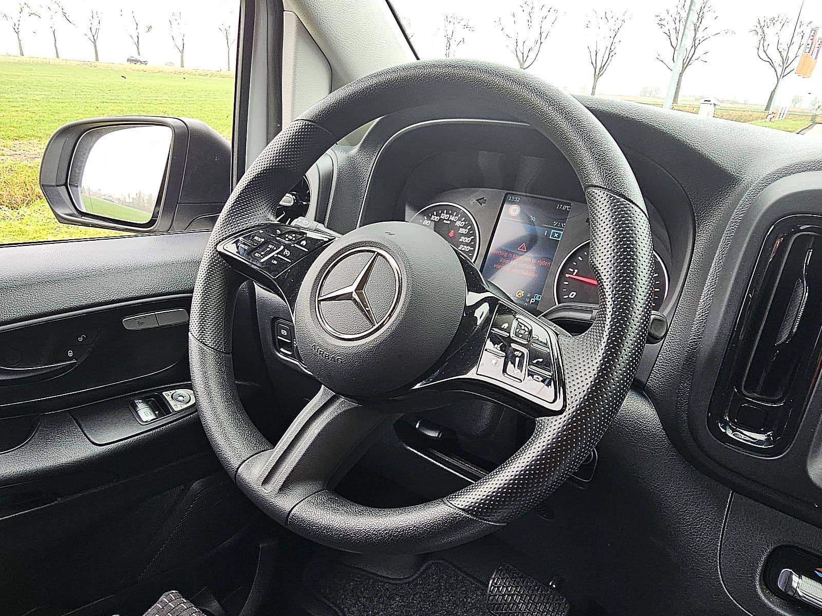 Mercedes-Benz Vito thumbnail 9