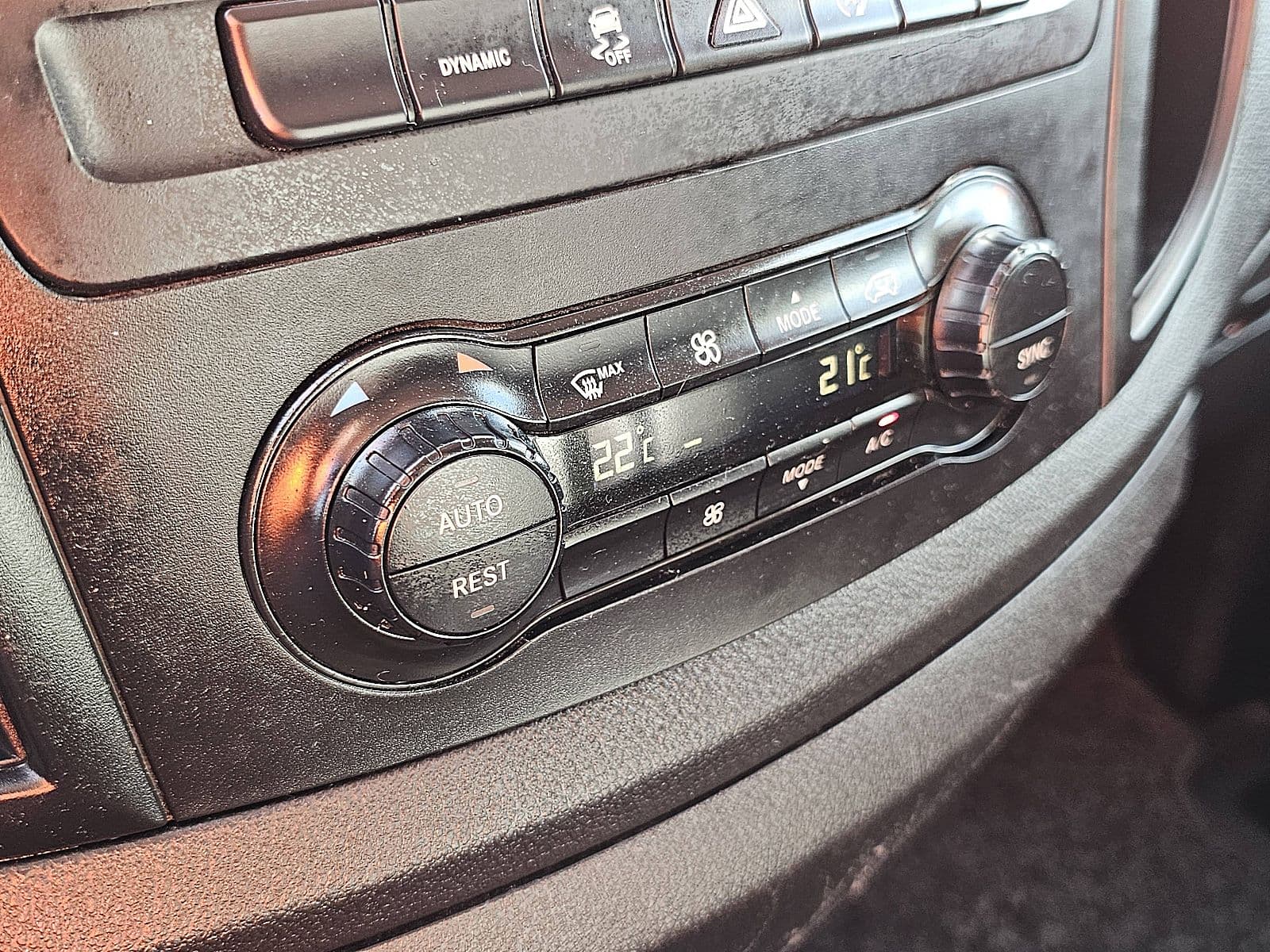 Mercedes-Benz Vito thumbnail 9