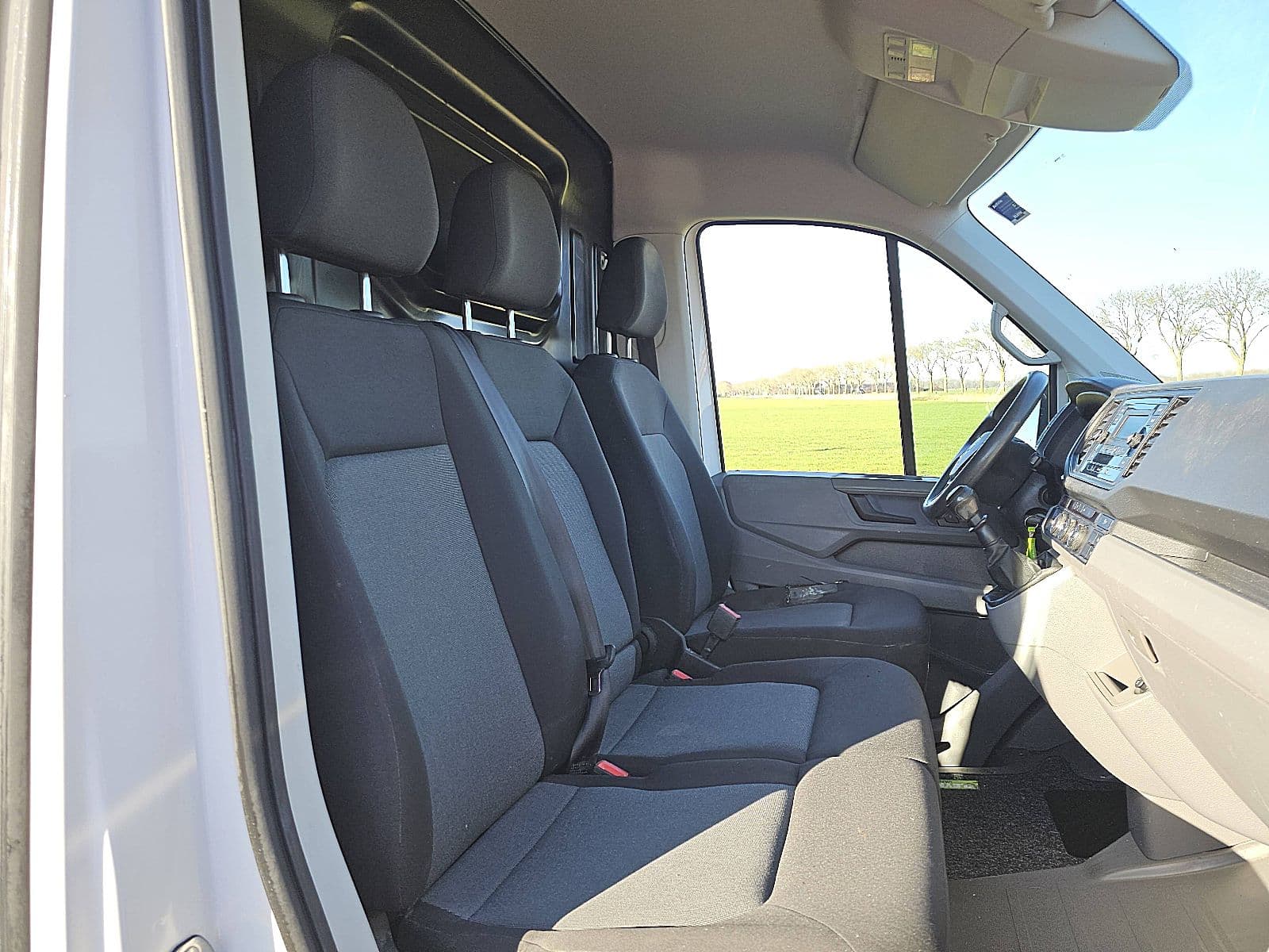 Volkswagen Crafter thumbnail 6