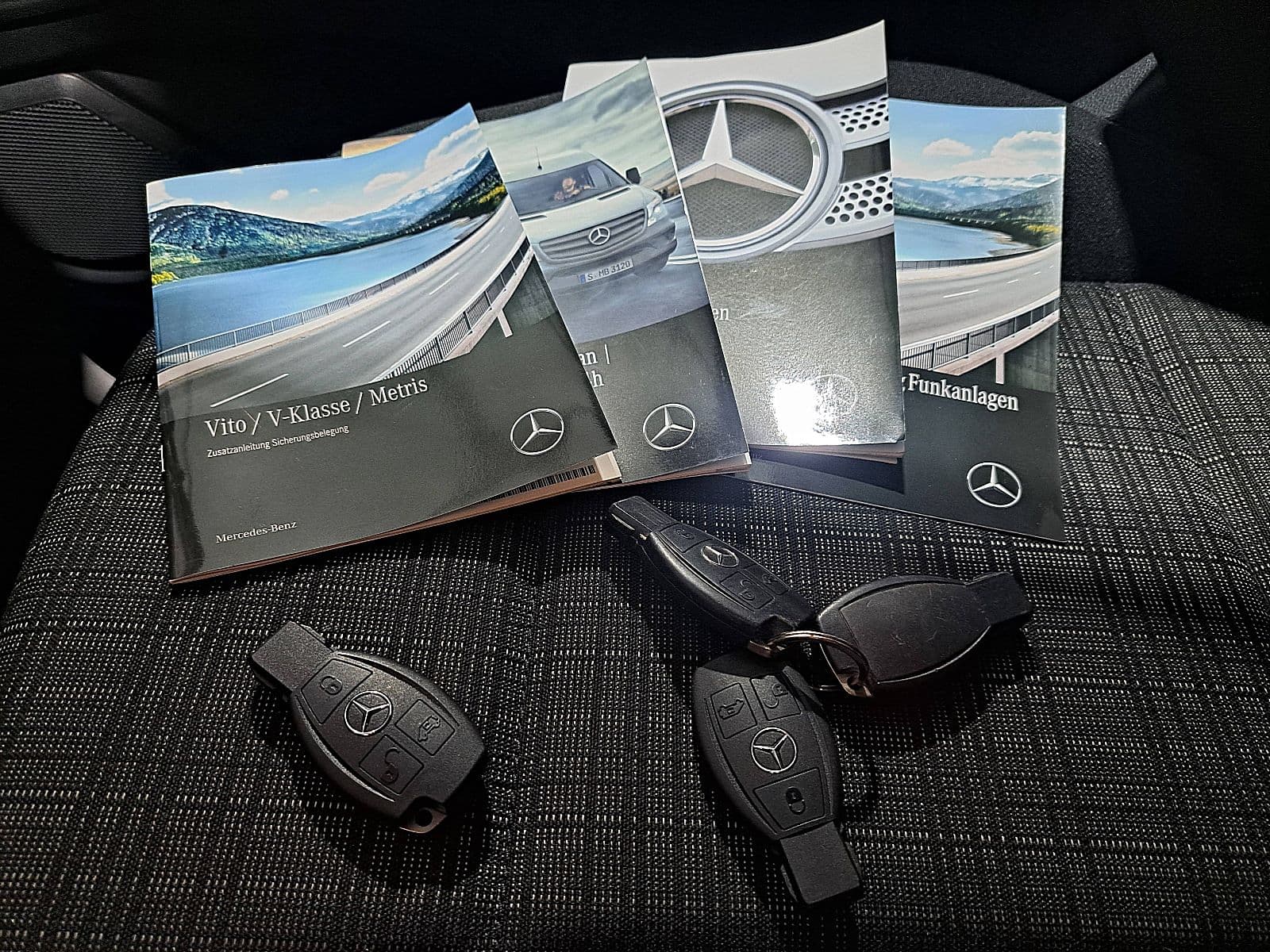 Mercedes-Benz Vito thumbnail 11