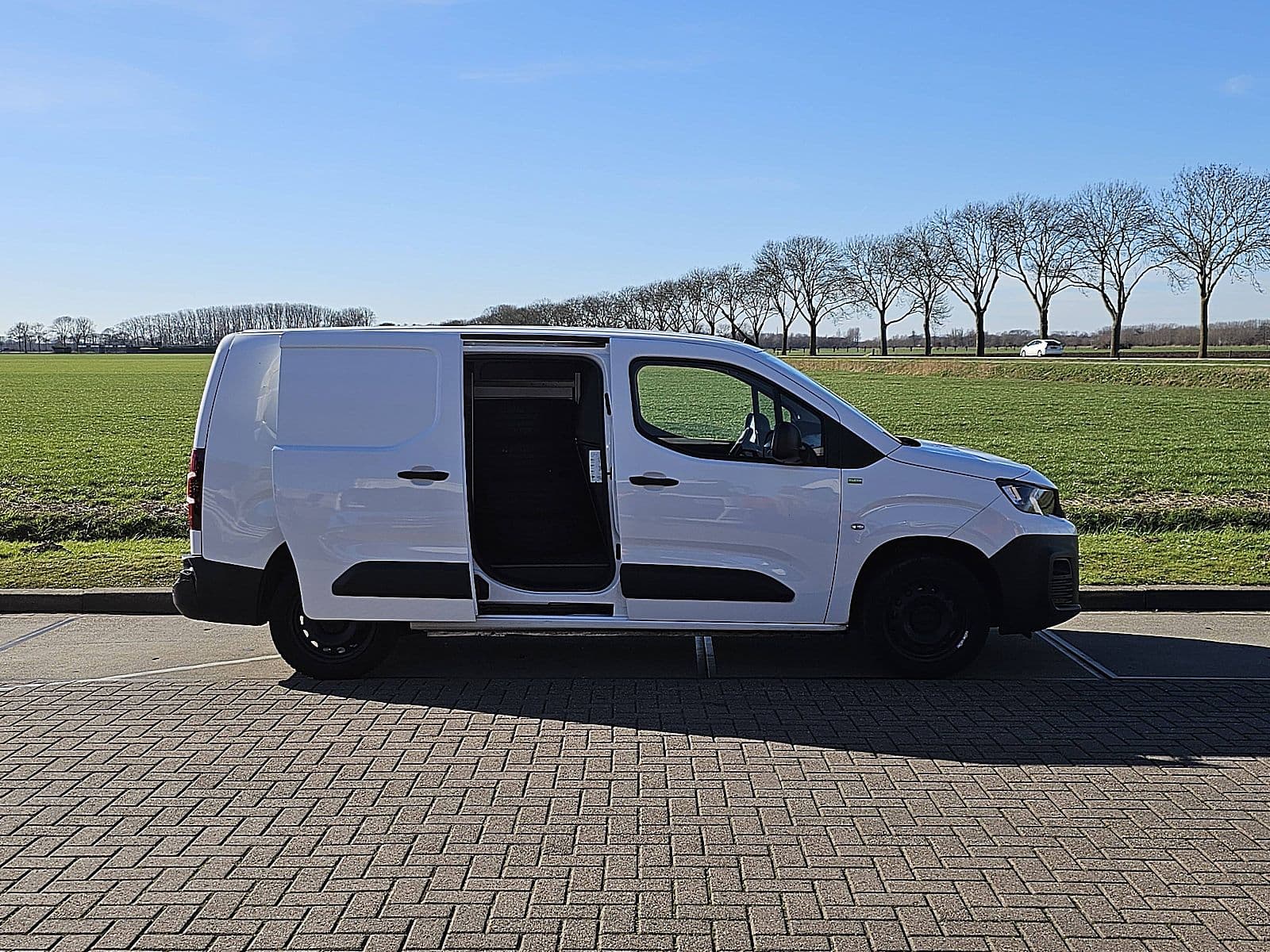 Peugeot Partner thumbnail 10